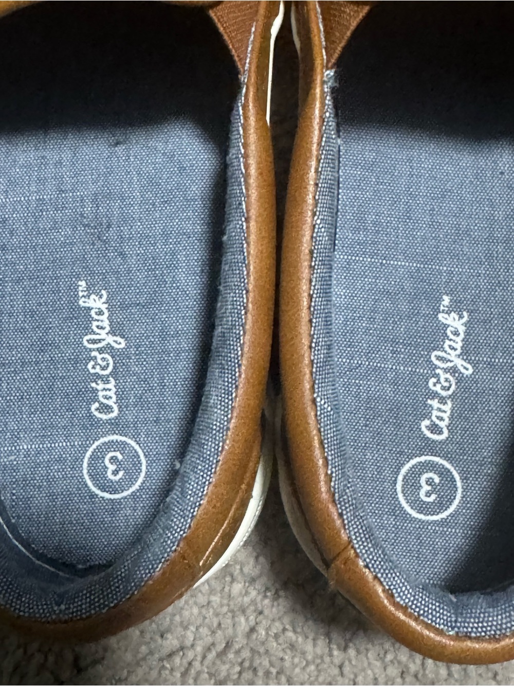Cat & Jack Men's Slip-On Loafers in Brown with White Sole - Picture 5 of 5